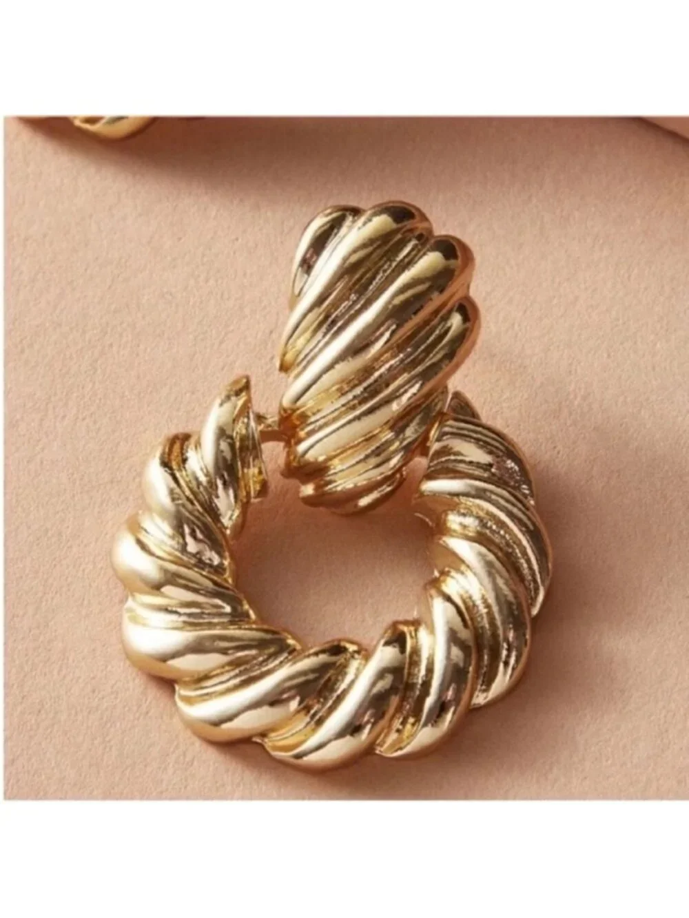 New! Anthropologie Gold Twist Circlet Earrings (1019) NWOT